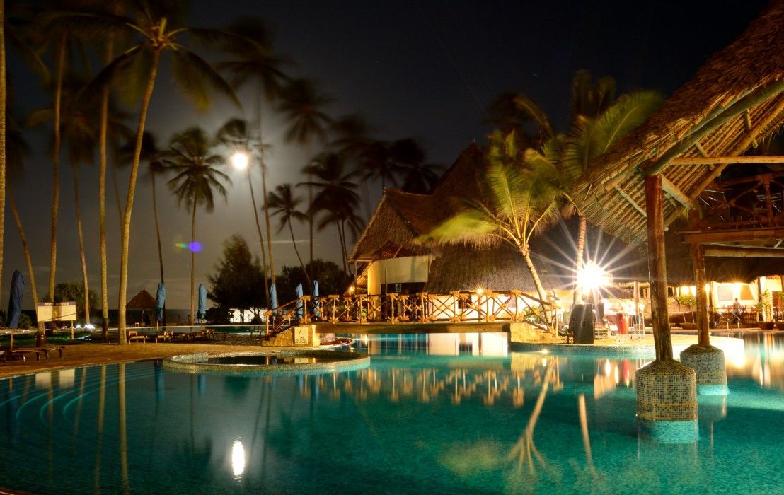 פוואני מצ'אנגני Ocean Paradise Resort & Spa מראה חיצוני תמונה