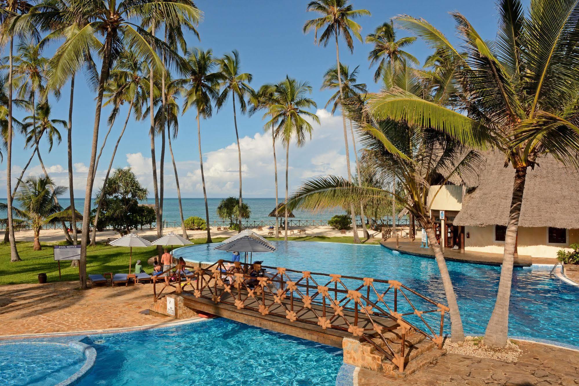 פוואני מצ'אנגני Ocean Paradise Resort & Spa מראה חיצוני תמונה