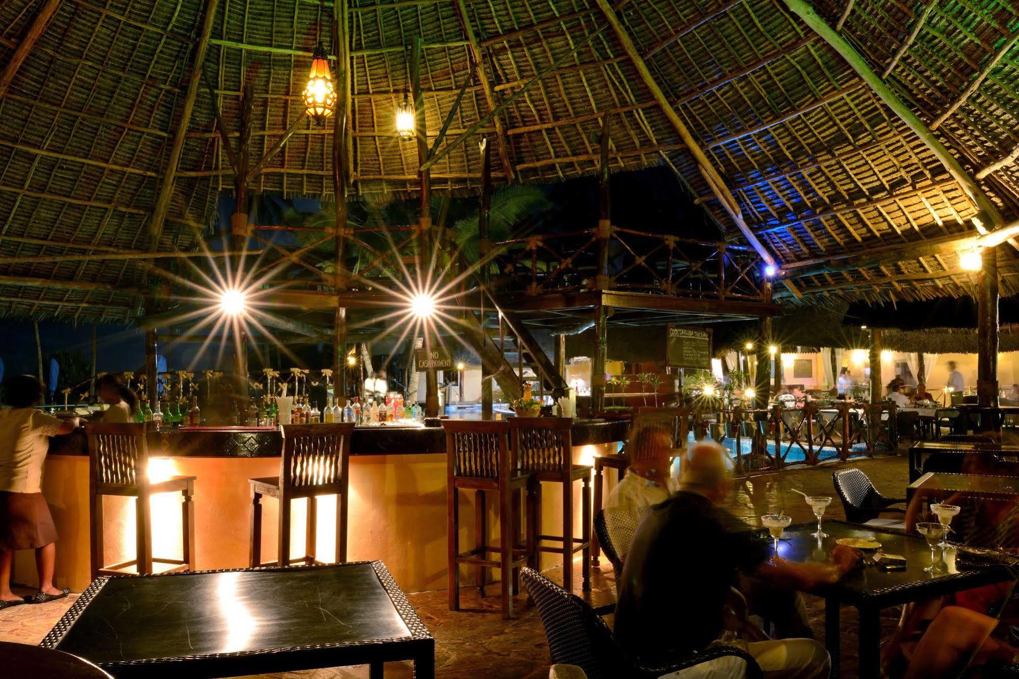 פוואני מצ'אנגני Ocean Paradise Resort & Spa מראה חיצוני תמונה